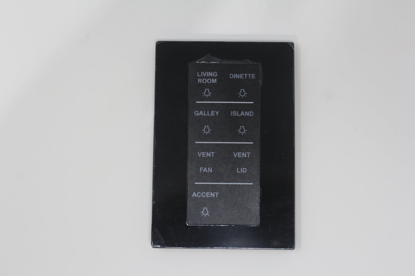 1001462 BSSPZZJG9-D Sw Panel Assy, SSP17, BATT (RF), Vanleigh Vilano - 2021, Z, Galley