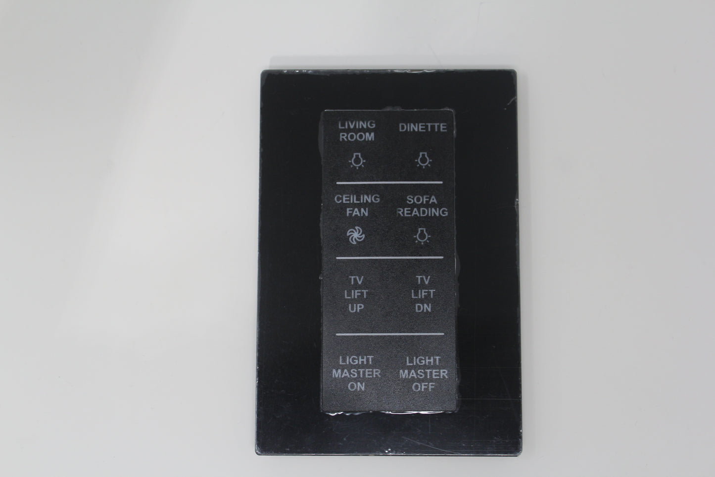 1001464 BSSPZZJG9-J Sw Panel Assy, SSP17, BATT (RF), Vanleigh Vilano - 2021, Z, Living Room w/ Ceiling Fan