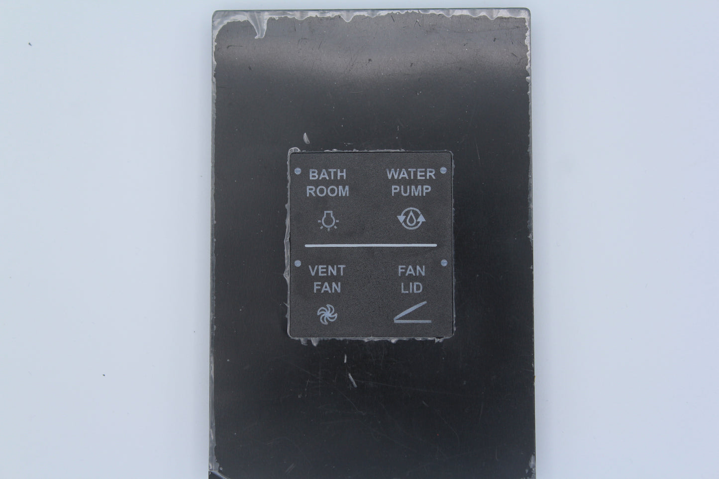 5060307 BSSPZZECJ-G - Sw Panel Assy, SSP17 (RV-C), Tiffin - 2018 RED, Z, MID BATH (5060307)